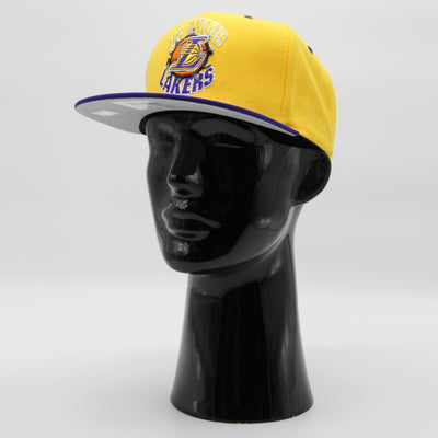 Mitchell & Ness Breakthrough snapback LA Lakers yellow - Shop-Tetuan