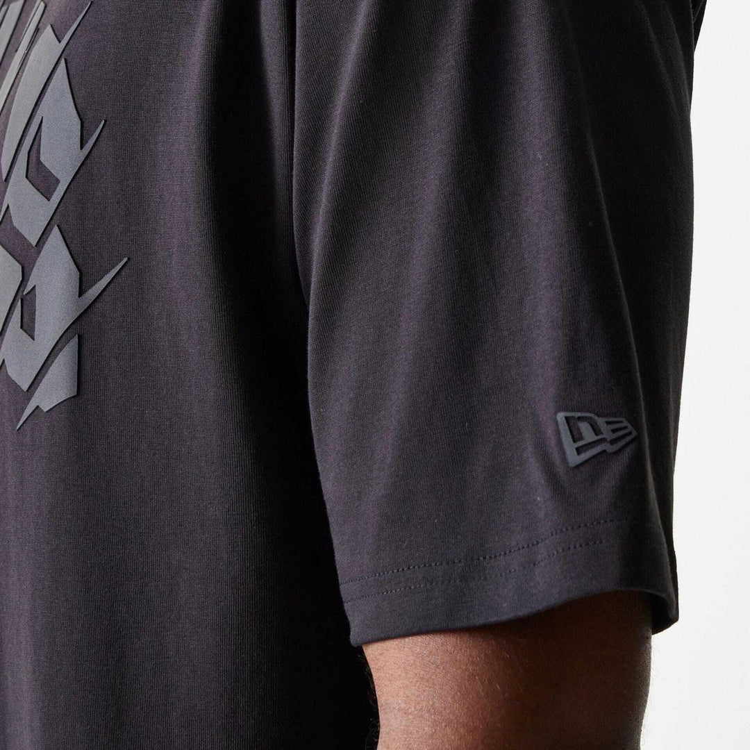 New Era NBA Oversized Tee C Bulls black - Shop-Tetuan