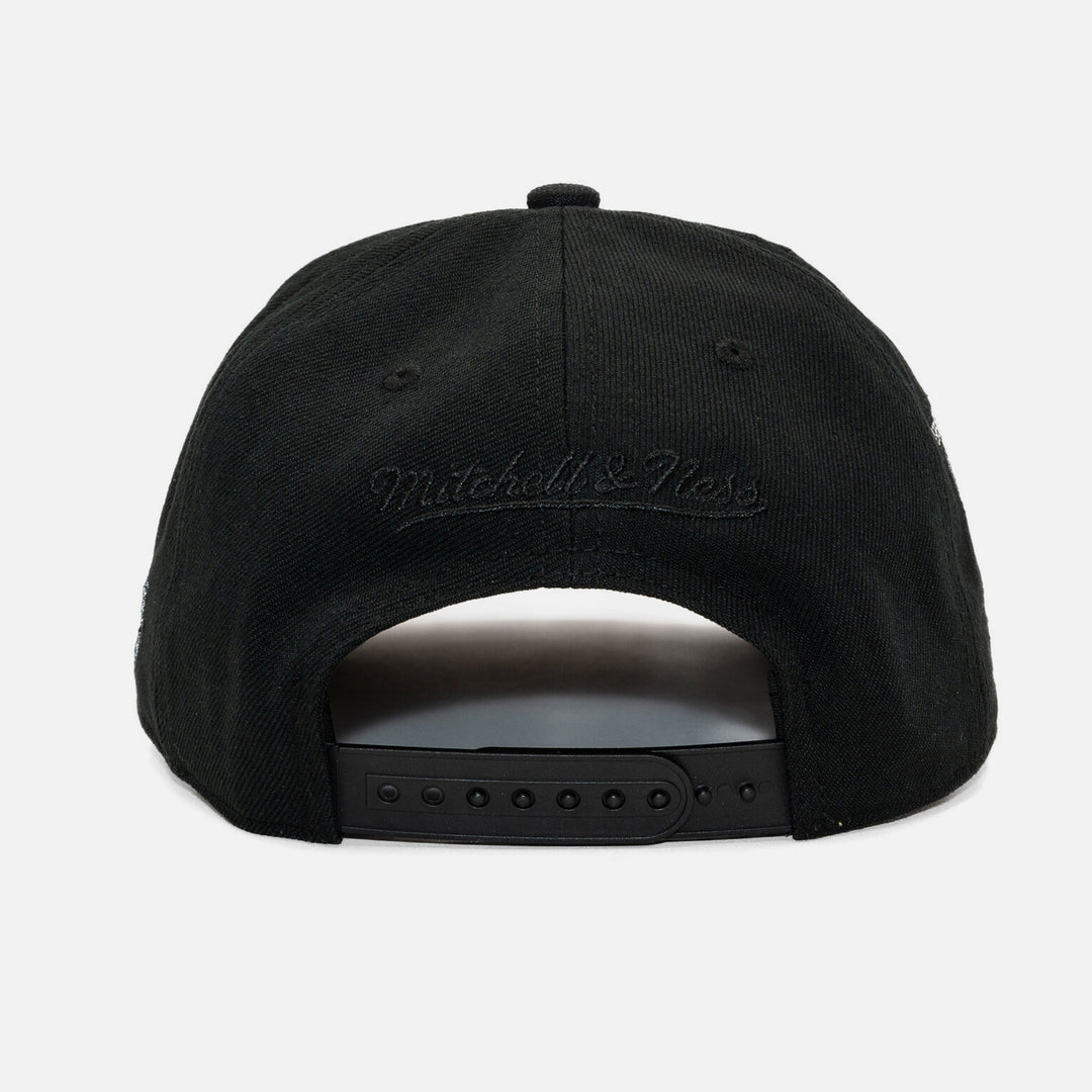 Mitchell &amp; Ness NBA Core Xi Pro snapback C Bulls black - Shop-Tetuan