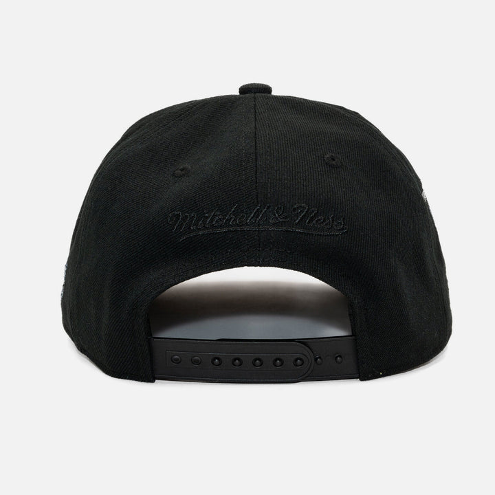 Mitchell &amp; Ness NBA Core Xi Pro snapback C Bulls black - Shop-Tetuan