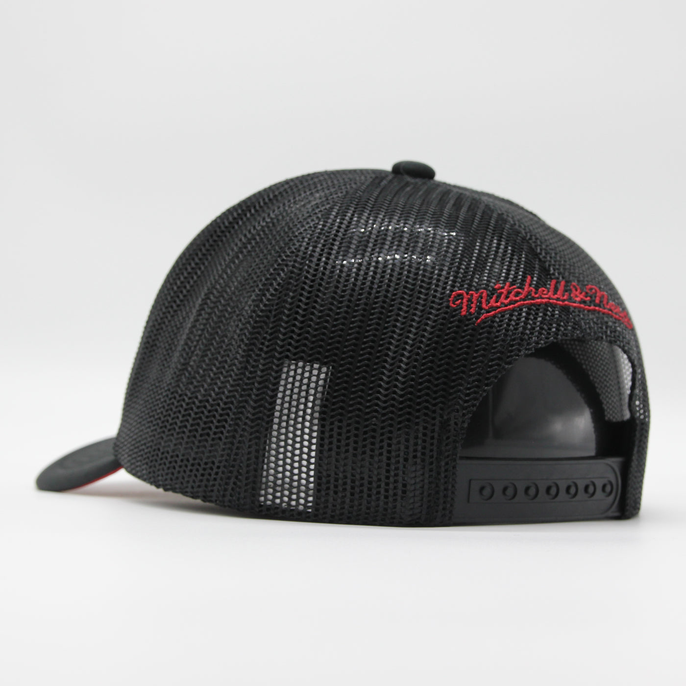 Mitchell & Ness NBA Billboard Trucker Snapback C Bulls black