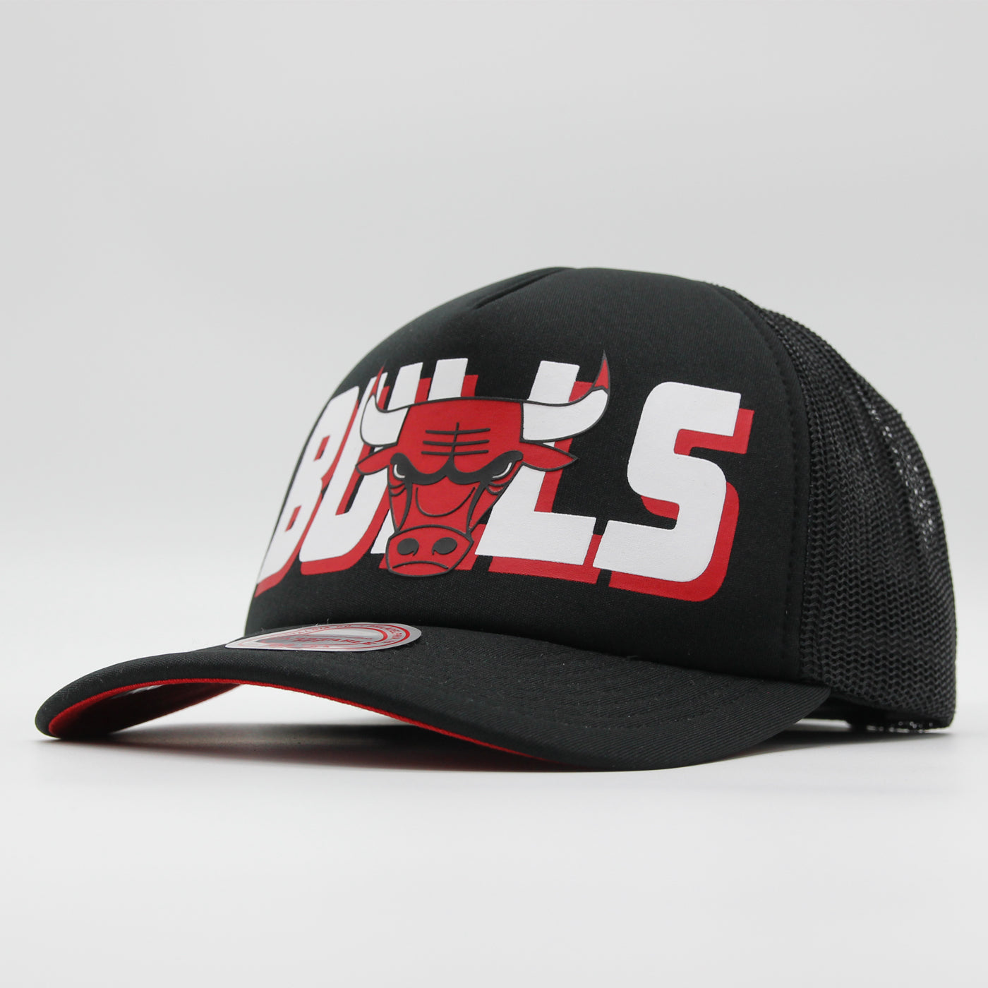 Mitchell & Ness NBA Billboard Trucker Snapback C Bulls black