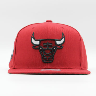 Mitchell & Ness Conference Patch snapback C Bulls red - Shop-Tetuan