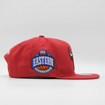 Mitchell & Ness Conference Patch snapback C Bulls red - Shop-Tetuan