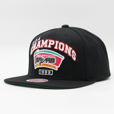 Mitchell & Ness NBA Champs snapback HWC SA Spurs black - Shop-Tetuan