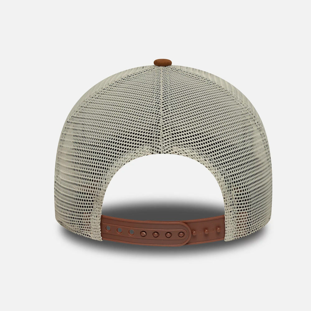 New Era Oval Patch Suede 9Forty E-Frame Trucker Cap cream - Shop-Tetuan