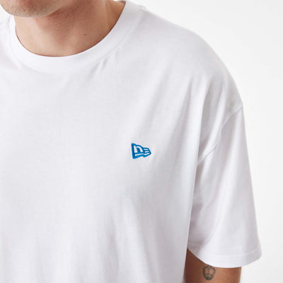 New Era Superhero Character Daffy Duck Oversized tee white