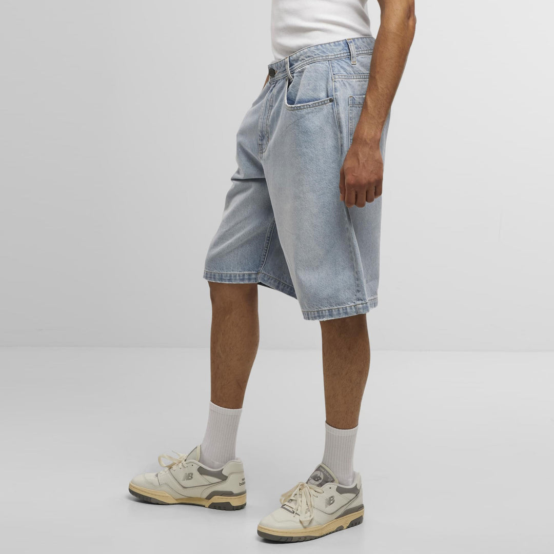 DEF SKATER Shorts lightbluewashed