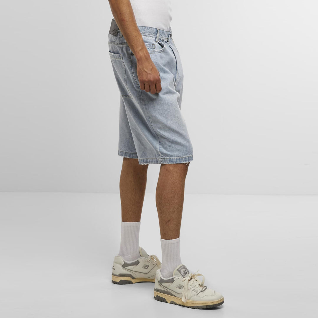 DEF SKATER Shorts lightbluewashed