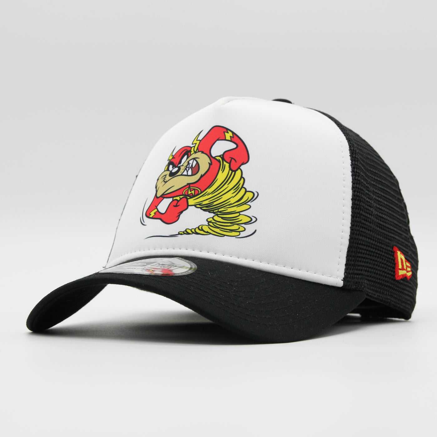 New Era The Flash Trucker JD Exc Ltma white/black