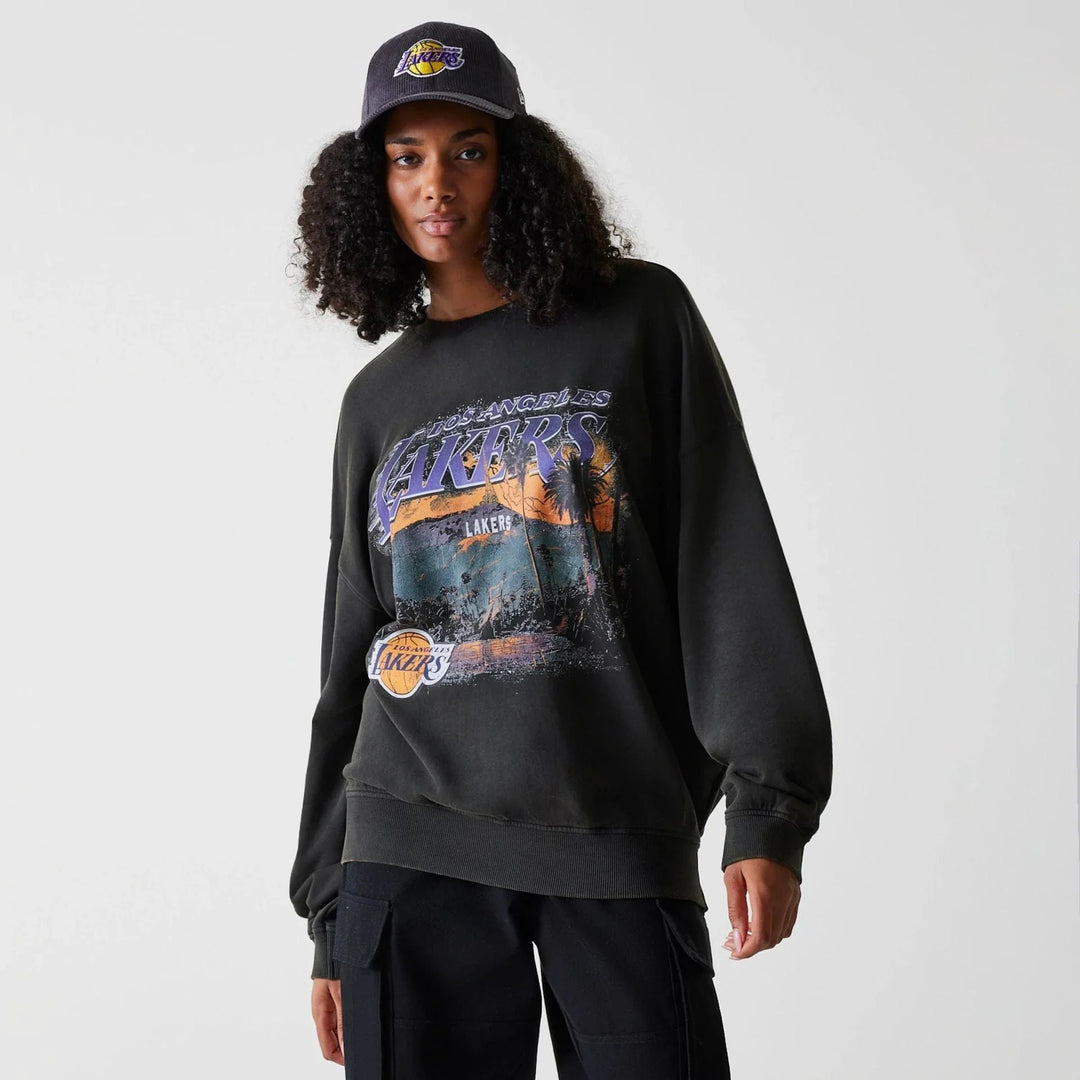 New Era NBA Washed Oversized Crewneck LA Lakers Graphic Grey - Shop-Tetuan