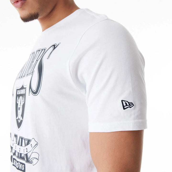 New Era NFL Champions Graphic tee LV Raireds white - Shop-Tetuan