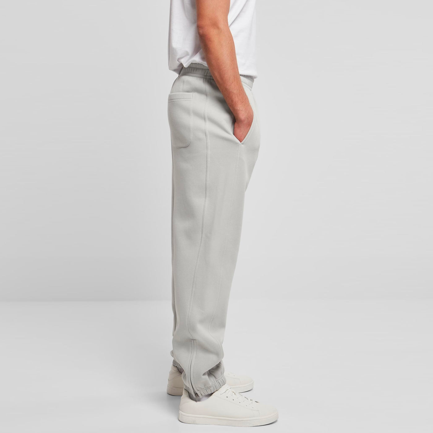 Urban Classics sweatpants lightasphalt
