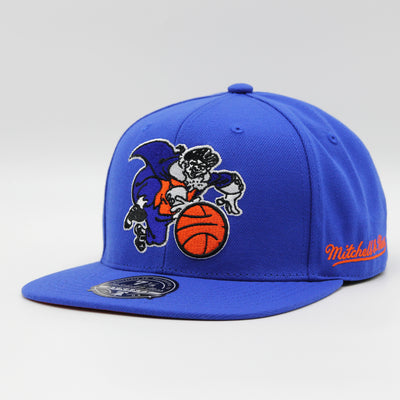 Mitchell & Ness Logo History fitted HWC NY Knicks blue - Shop-Tetuan