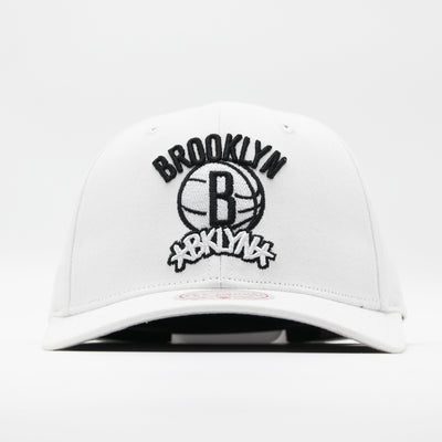 Mitchell & Ness NBA All In Pro snapback B Nets white