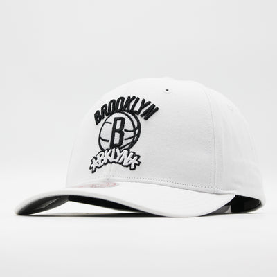 Mitchell & Ness NBA All In Pro snapback B Nets white