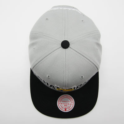 Mitchell & Ness NBA Champs snapback HWC GS Warriors grey/black