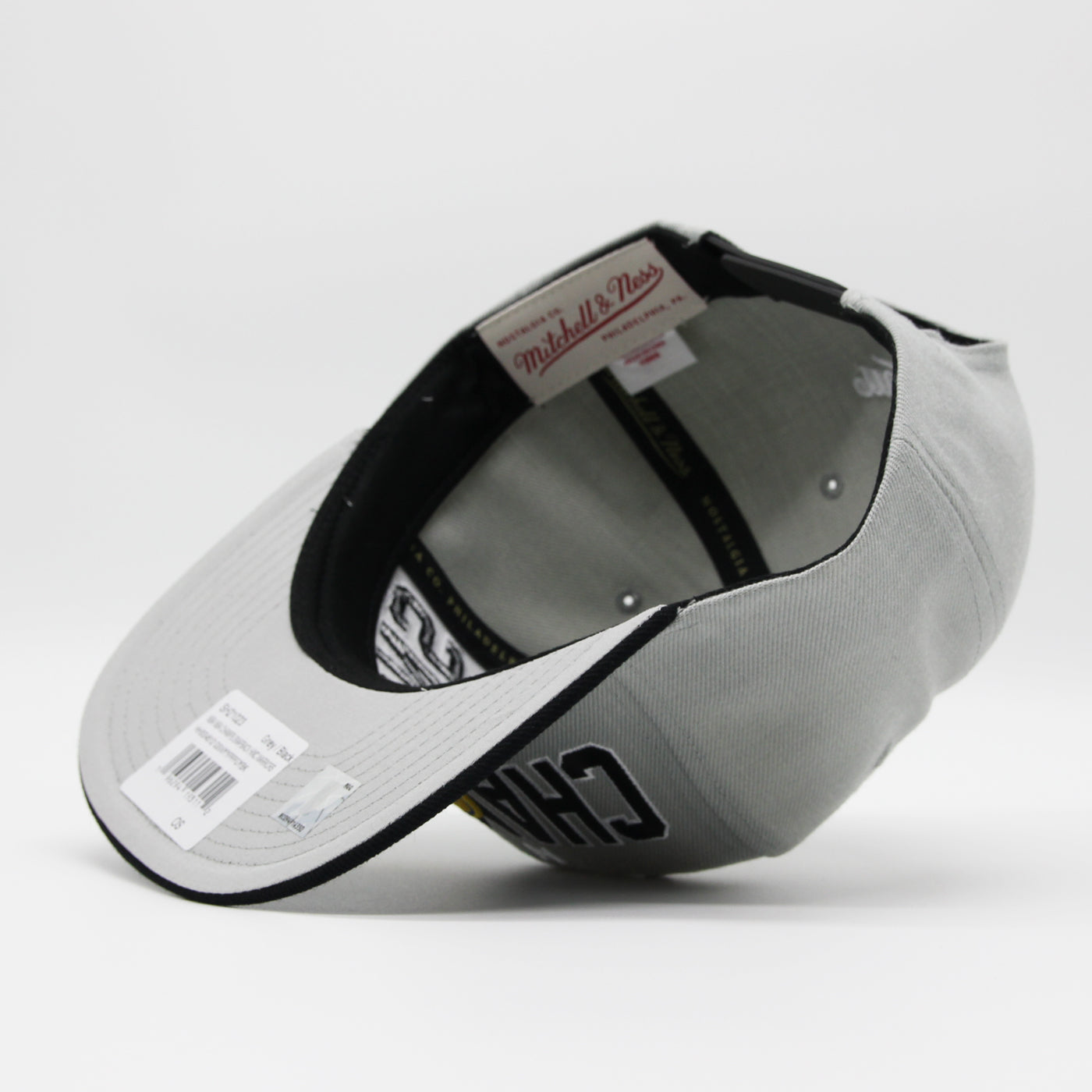 Mitchell & Ness NBA Champs snapback HWC GS Warriors grey/black