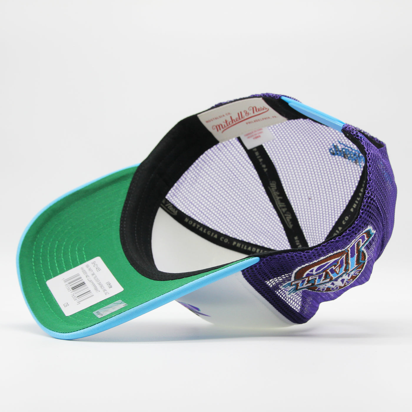 Mitchell & Ness Party Time trucker HWC U Jazz white