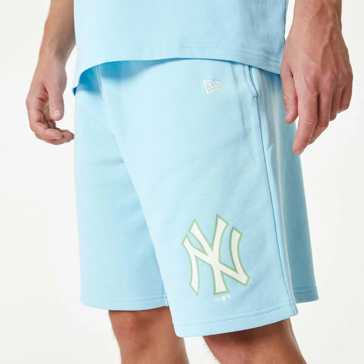 New Era New York Yankees MLB Pastel Blue Shorts - Shop-Tetuan