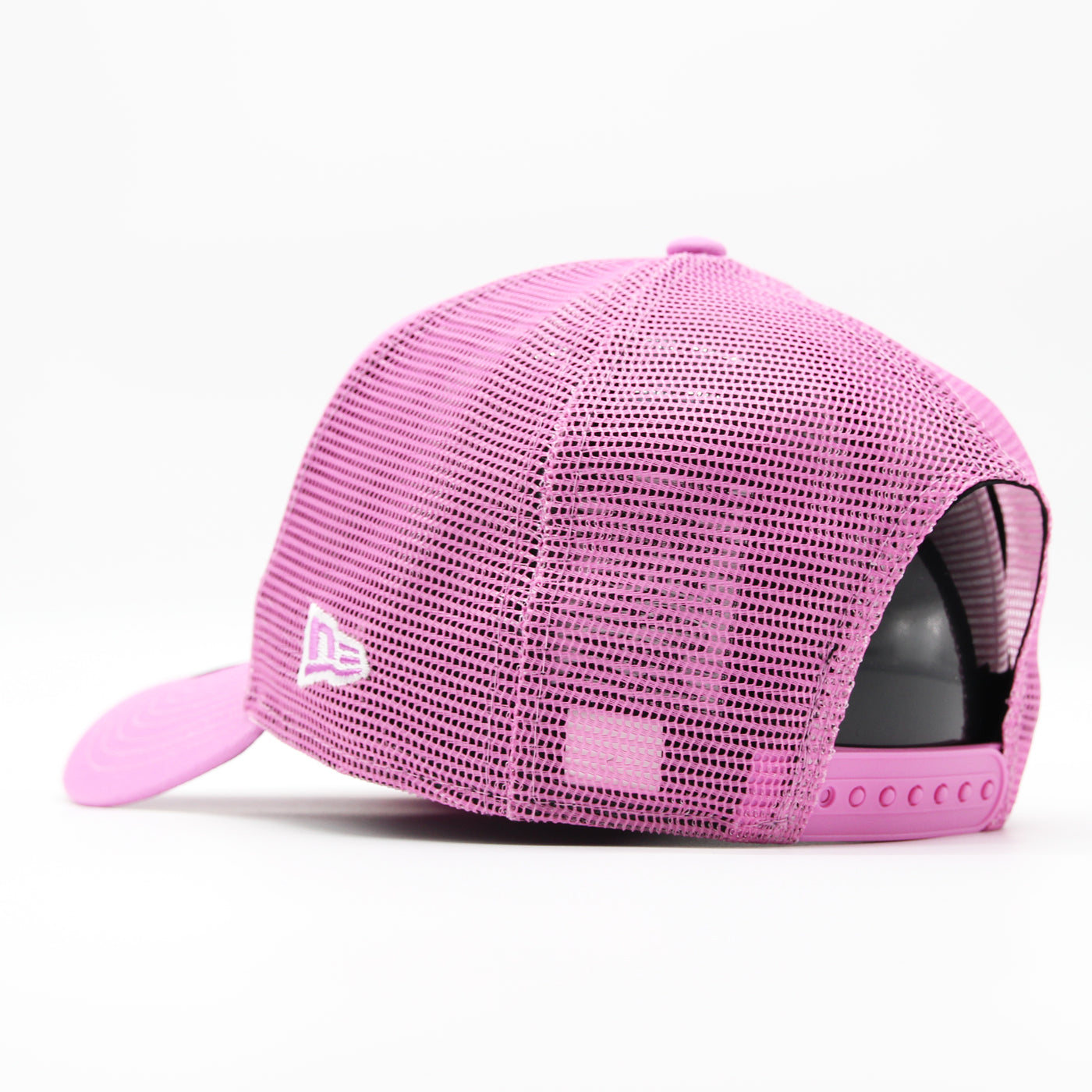 New Era Tonal Mesh A-Frame Trucker Cap LA Dodgers pink
