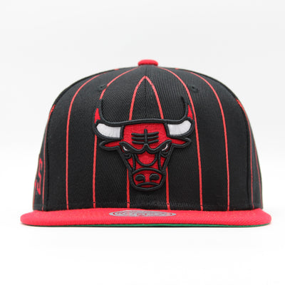 Mitchell & Ness NBA Team Pin snapback C Bulls black