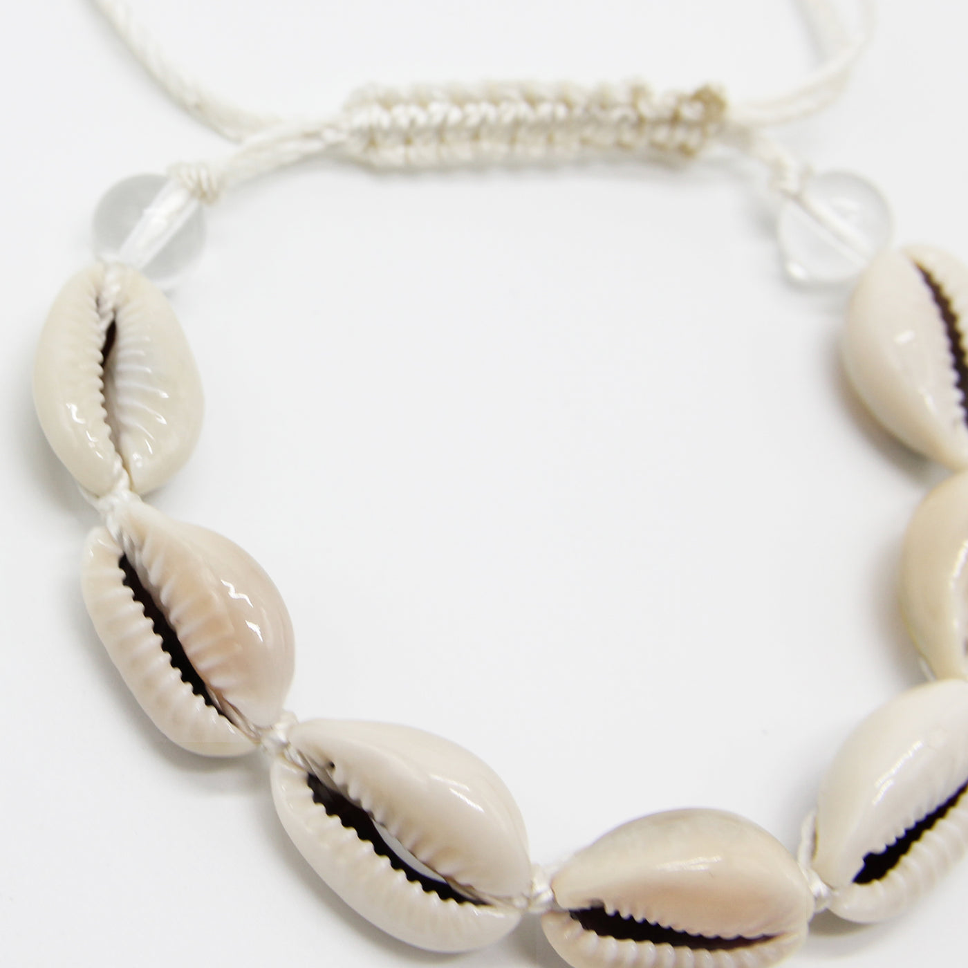 Shell bracelet white