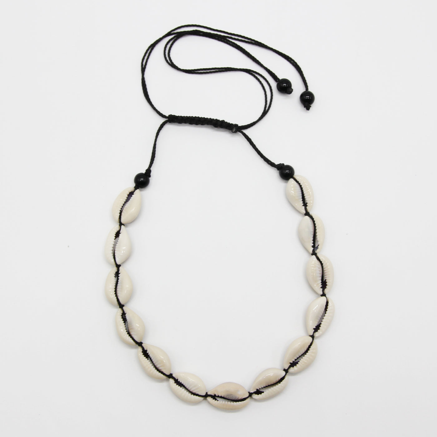 Shell necklace black