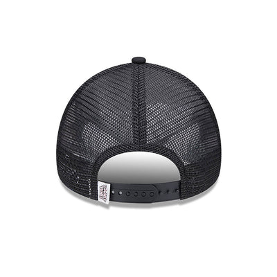 New Era Warner Brothers Wile E Coyote A-Frame black/white