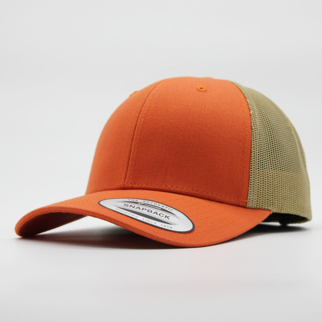 The Classics Yupoong Retro 2-tone trucker cap rustic orange/khaki - Shop-Tetuan