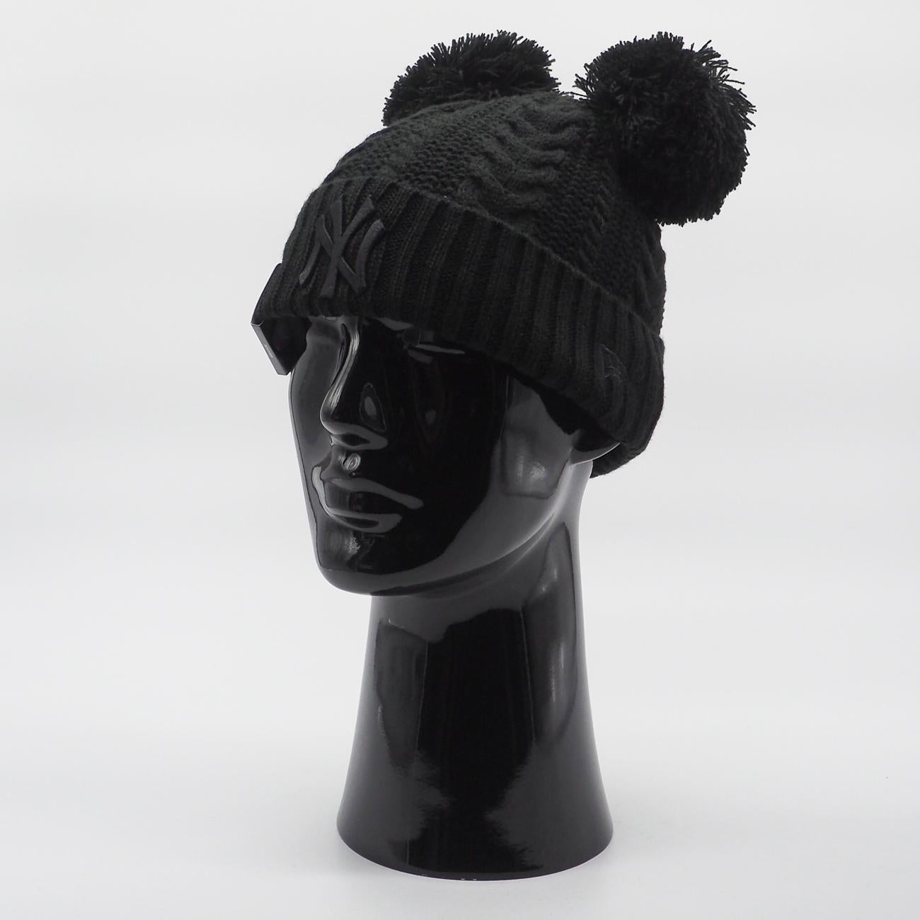 New Era Double Pom Cuff beanie NY Yankees black