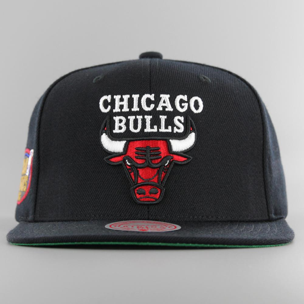 Mitchell &amp; Ness NBA Top Spot snapback C Bulls black - Shop-Tetuan
