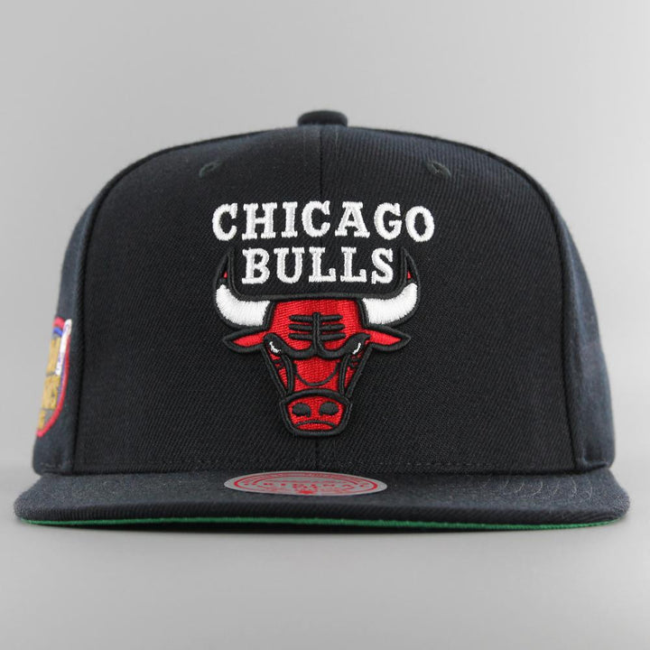 Mitchell &amp; Ness NBA Top Spot snapback C Bulls black - Shop-Tetuan