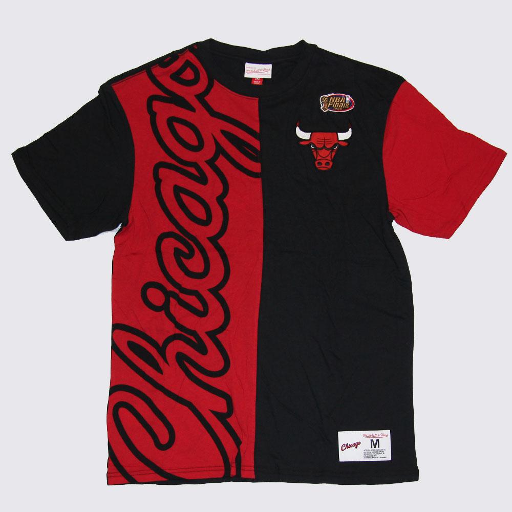 Mitchell & Ness Play By Play 2.0 s/s tee C Bulls black/red