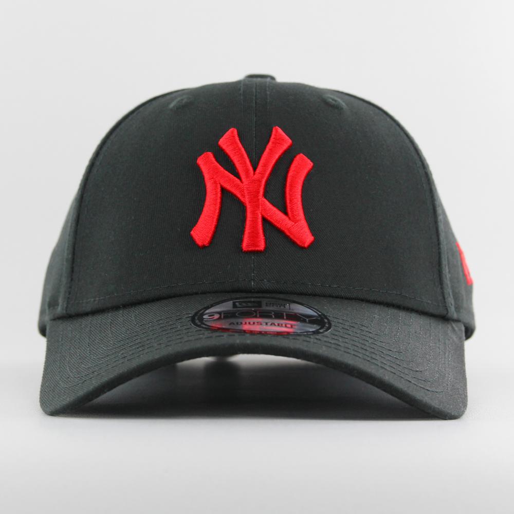 New Era League Essential 9Forty strapback NY Yankees black/red - Shop-Tetuan