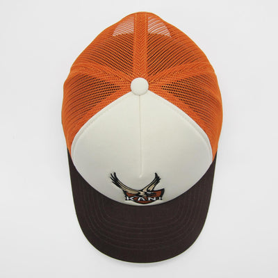 Karl Kani Serif Patched Trucker Cap brown/cognac - Shop-Tetuan