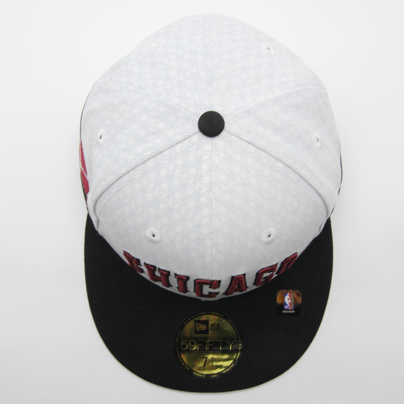 New Era Authentics City Edition 59Fifty C Bulls white