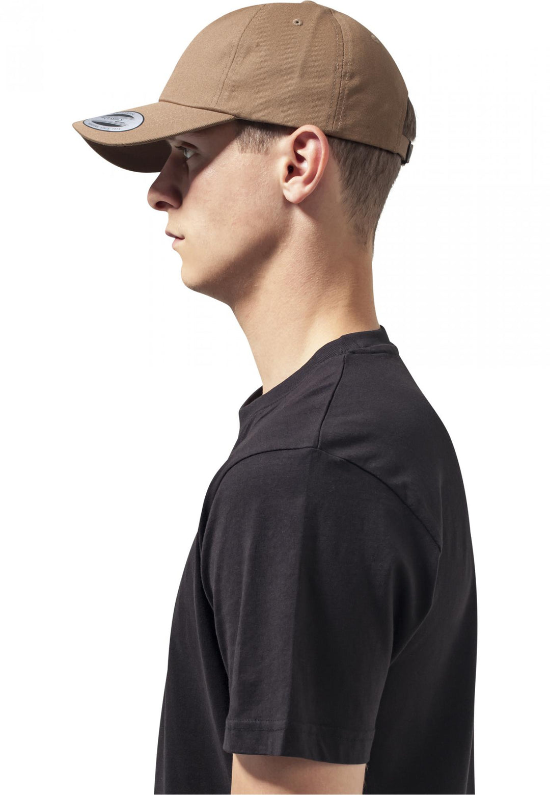 The Classics Yupoong low profile cotton twill cap tan - Shop-Tetuan