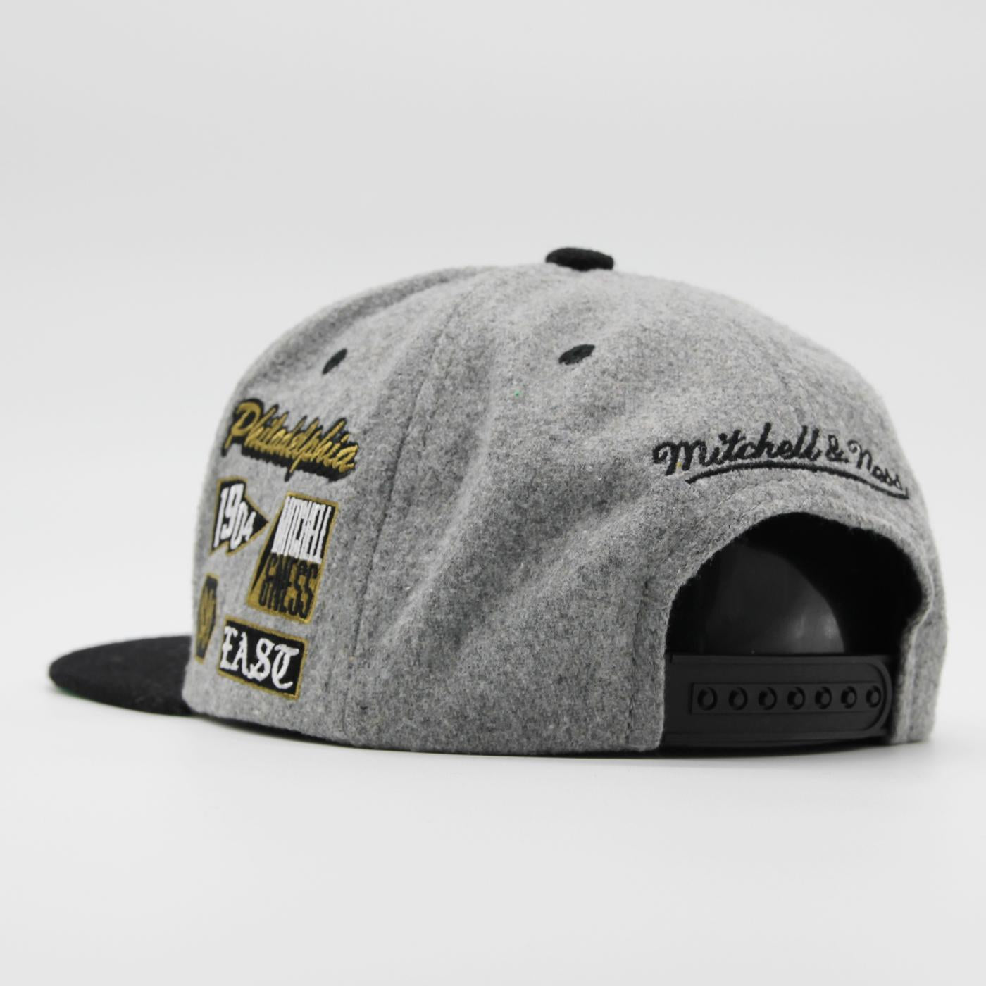 Mitchell & Ness Melton Patch snapback Branded grey
