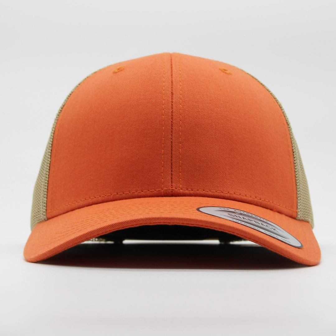 The Classics Yupoong Retro 2-tone trucker cap rustic orange/khaki - Shop-Tetuan