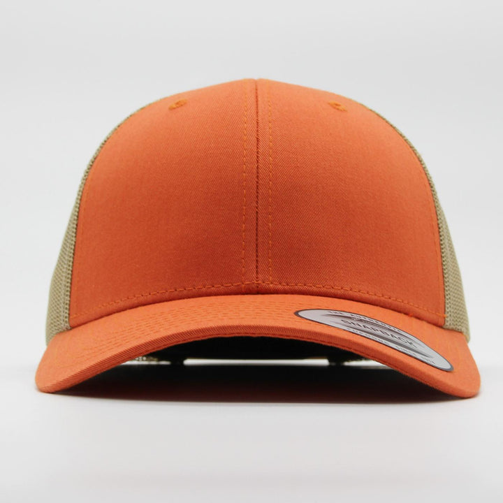The Classics Yupoong Retro 2-tone trucker cap rustic orange/khaki - Shop-Tetuan