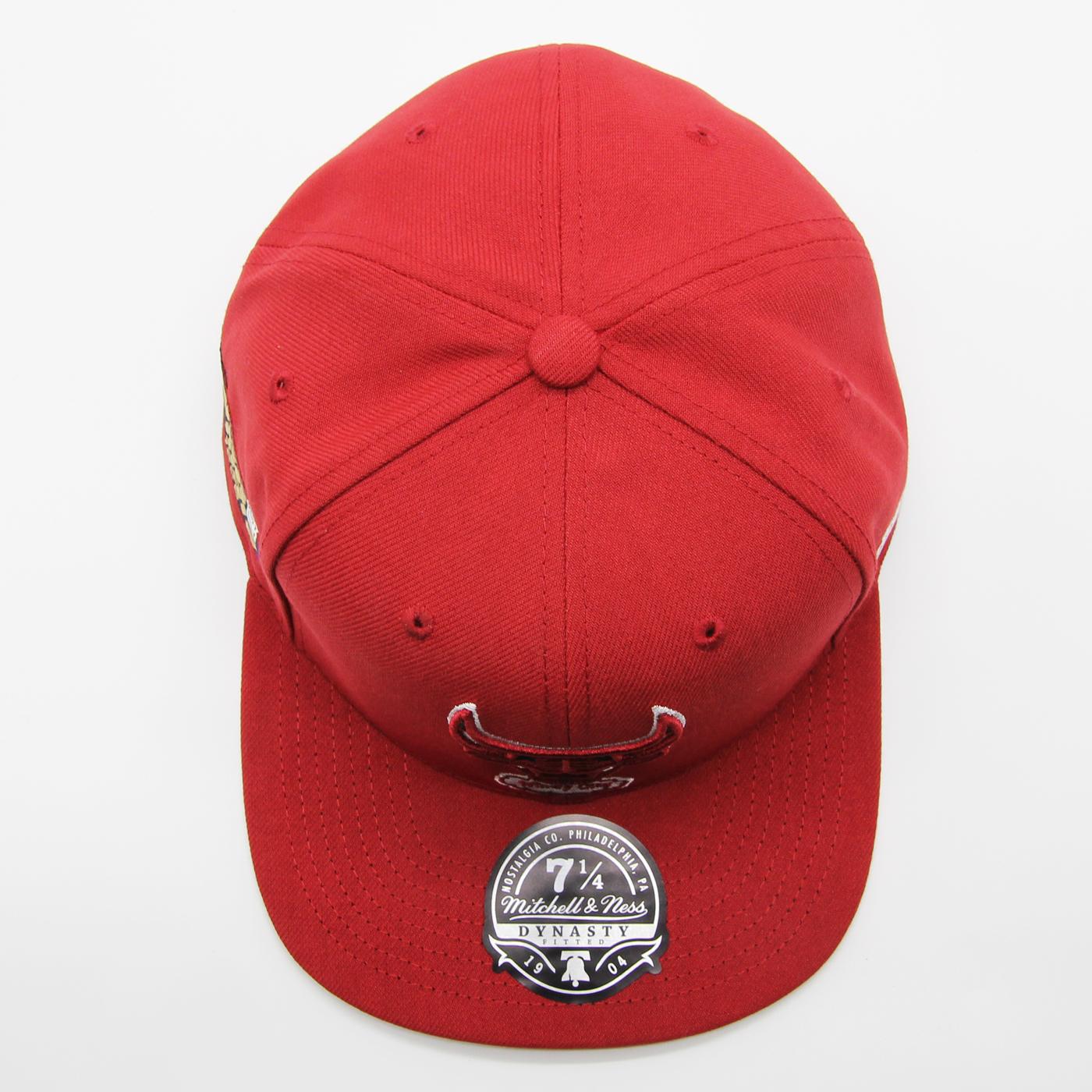 Mitchell & Ness NBA Velour Under fitted C Bulls red - Shop-Tetuan