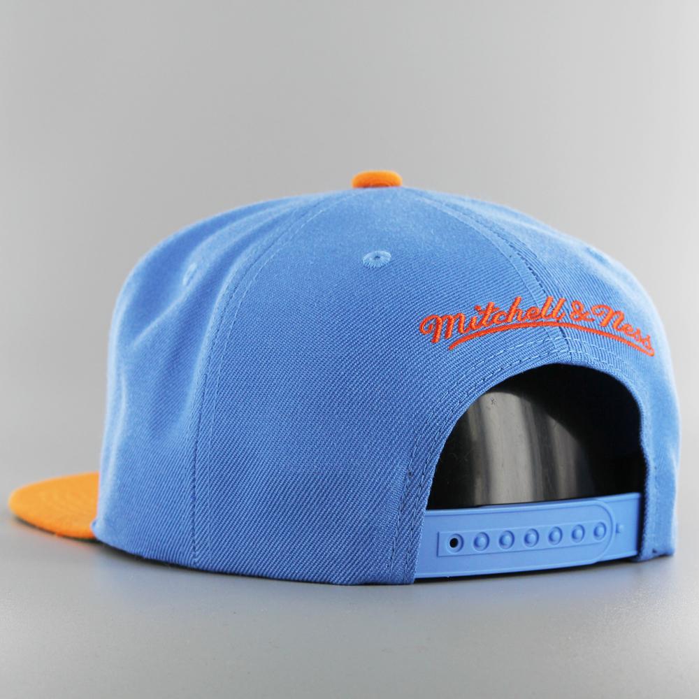 Mitchell & Ness NBA Team 2 Tone 2.0 snapback C Cavaliers blue/orange - Shop-Tetuan