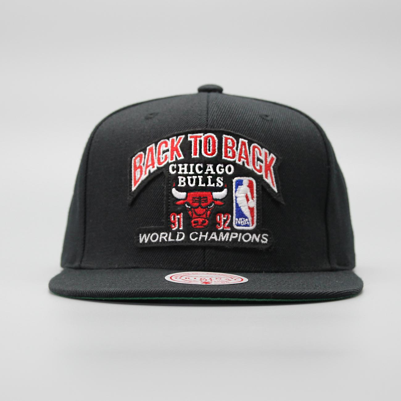 Mitchell & Ness NBA 91/92 Champs snapback HWS C Bulls black