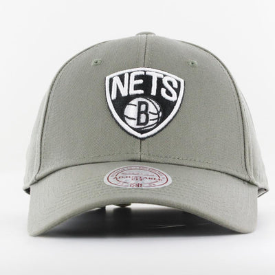 Mitchell & Ness Team Logo low pro strapback B Nets olive - Shop-Tetuan