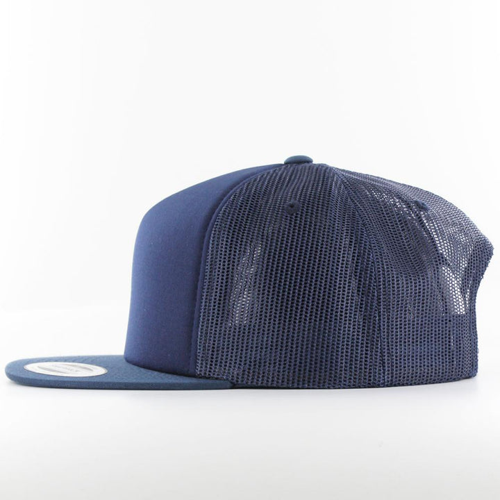 The Classics Yupoong foam trucker navy - Shop-Tetuan