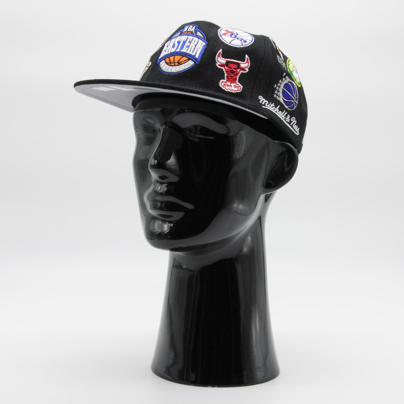 Mitchell & Ness NBA All Over Conference Deadstock HWC East black