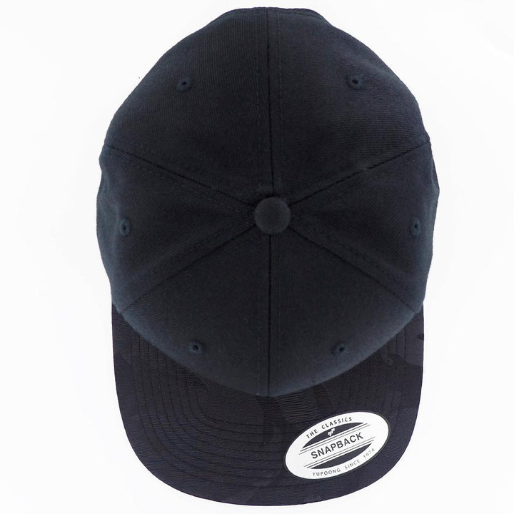 The Classics Yupoong Camo Visor snapback black camo - Shop-Tetuan