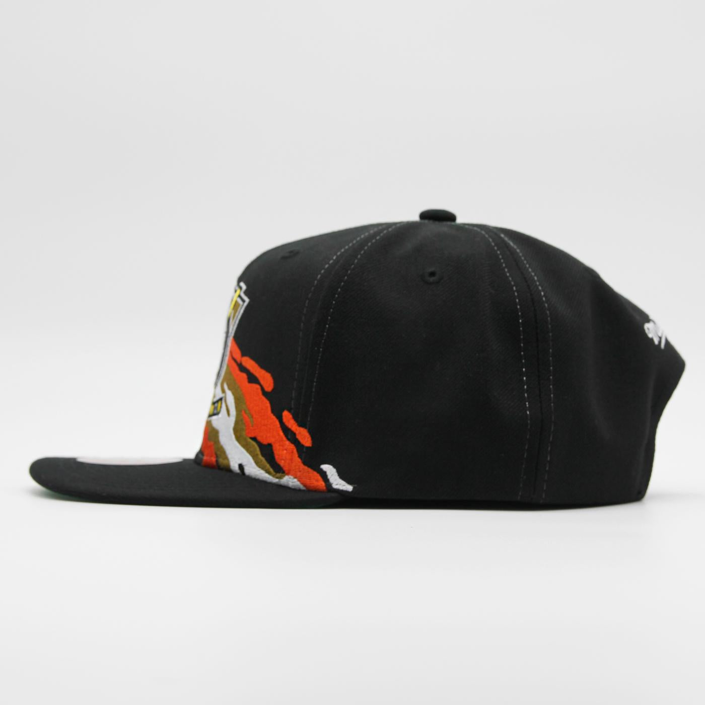 Mitchell & Ness NHL Vintage Paintbrush snapback A Ducks black - Shop-Tetuan