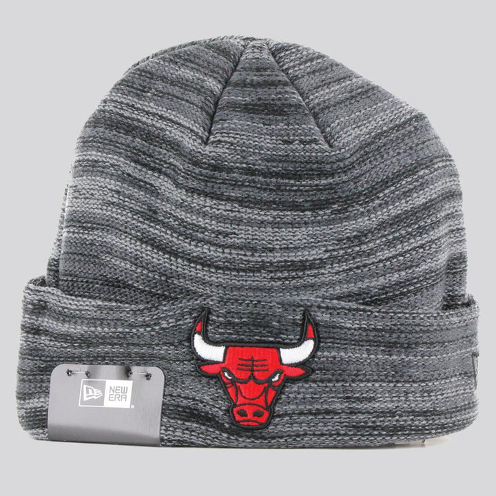 New Era Shadow Tech Knit CH C Bulls beanie blkgrhstg - Shop-Tetuan